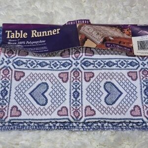 Vintage Heart Table Runner Woven 14"×72" New.